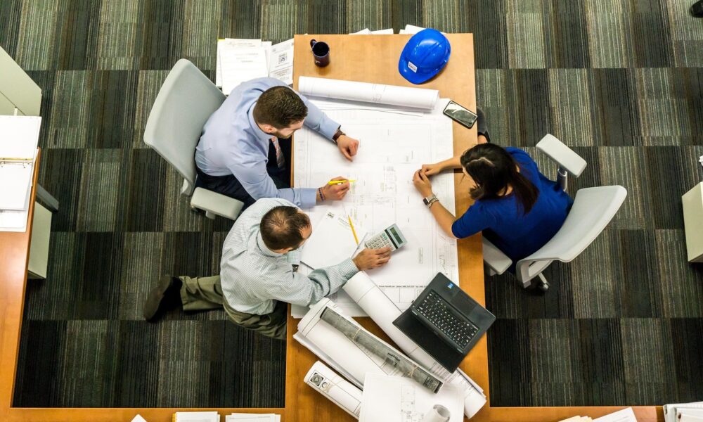 the-“too-busy-to-market”-myth:-why-pausing-marketing-is-costing-you-sales